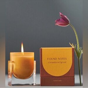 Found Notes Coriander & Fig Leaf Candle 5.3 oz Anthro Fresh Woody Yuzu Juniper